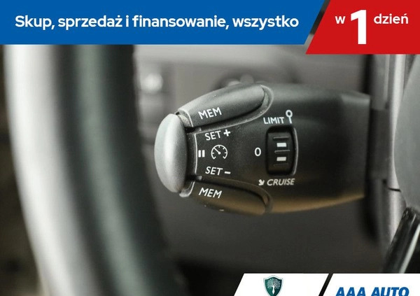 Citroen C3 cena 53000 przebieg: 81737, rok produkcji 2019 z Grodzisk Wielkopolski małe 211